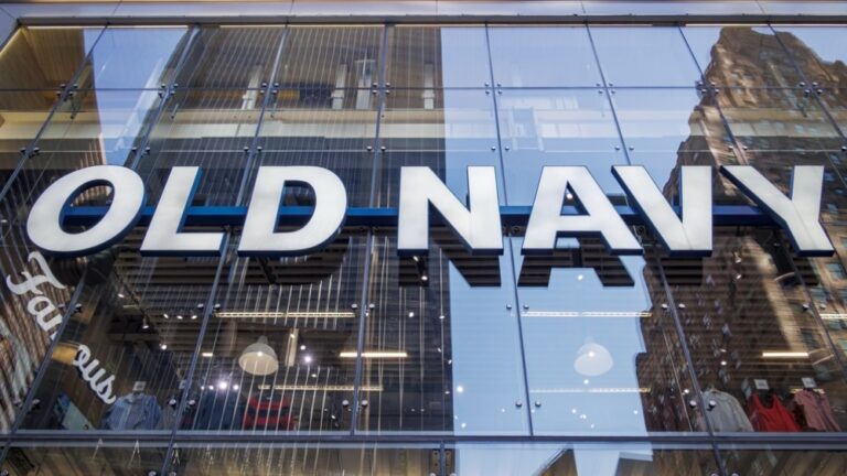 Gap Inc. Sees Old Navy as a Relatively Quick Fashion Fix