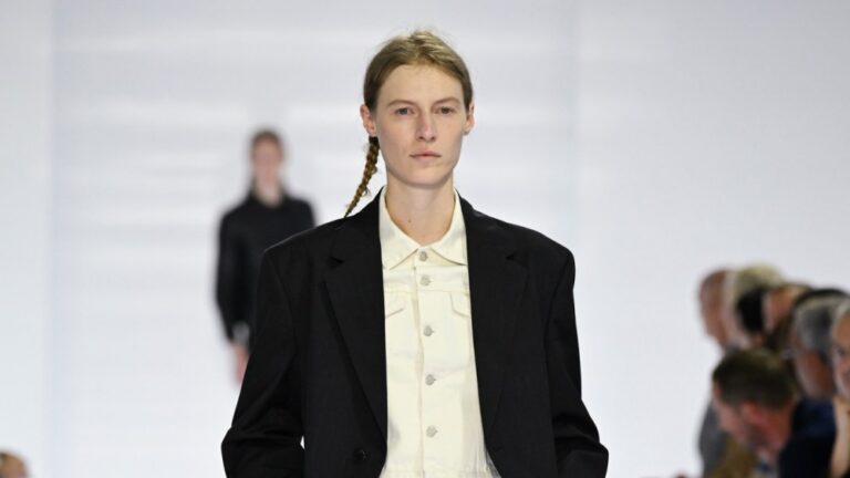 Prada Men’s Spring 2027 Ready-to-Wear Runway, Fashion Show & Collection Review