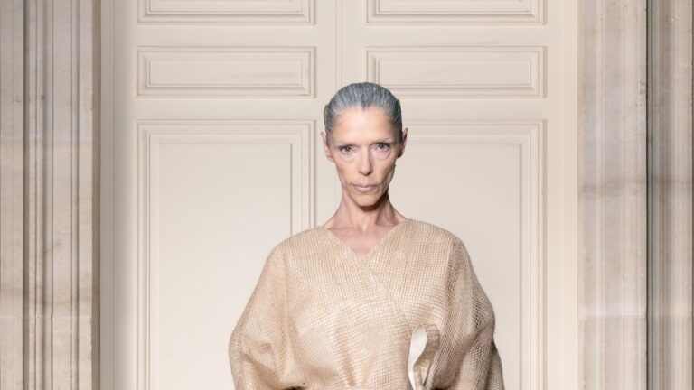 Viktor & Rolf Fall 2026 Couture Collection