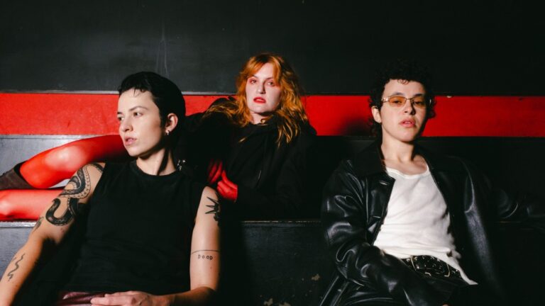 Muna on ‘Dancing on the Wall,’ Touring & Their Creative Process